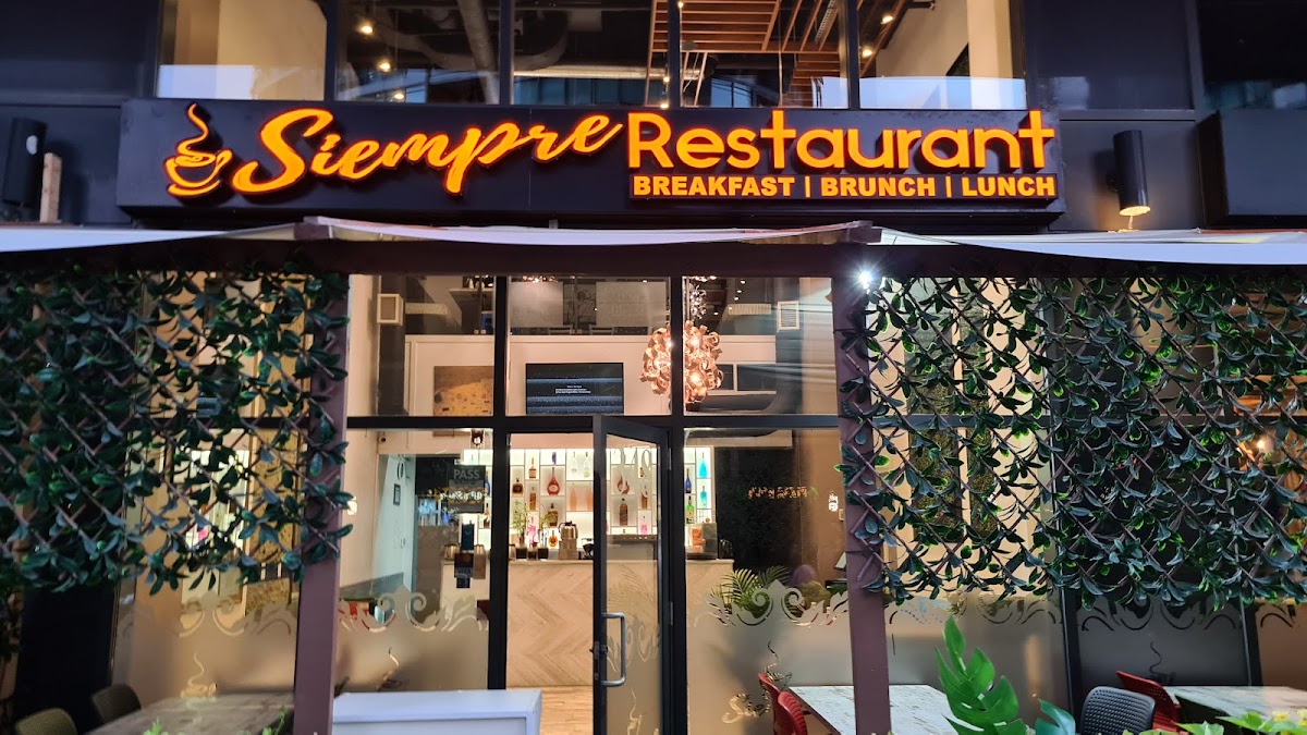 Siempre Breakfast & Lunch